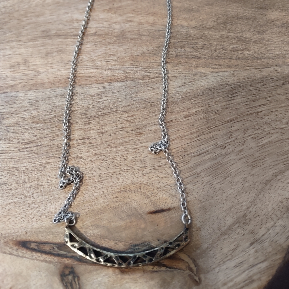 Retired Premier Designs copper tone and antiqued silver plated 9" necklace